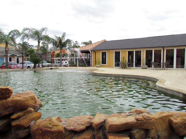 Building Photo - The Palms at Cypress Station