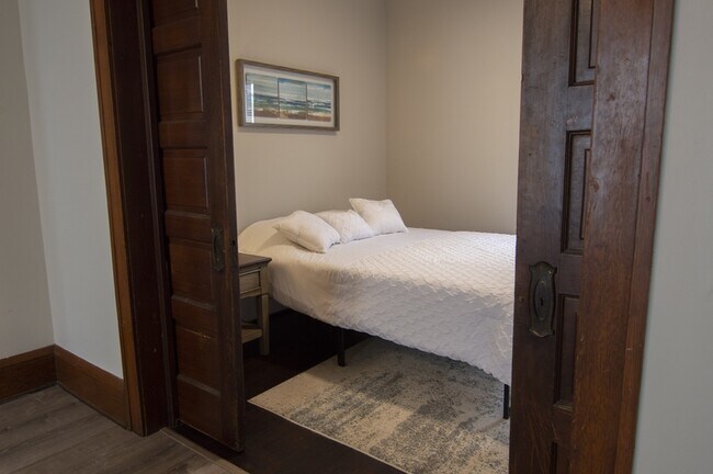 Foto del edificio - 1533 Spring Garden Ave
