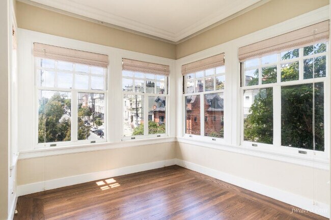 Foto del edificio - 2989 Jackson St