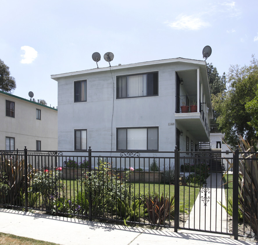 Building Photo - 11460 Killion St