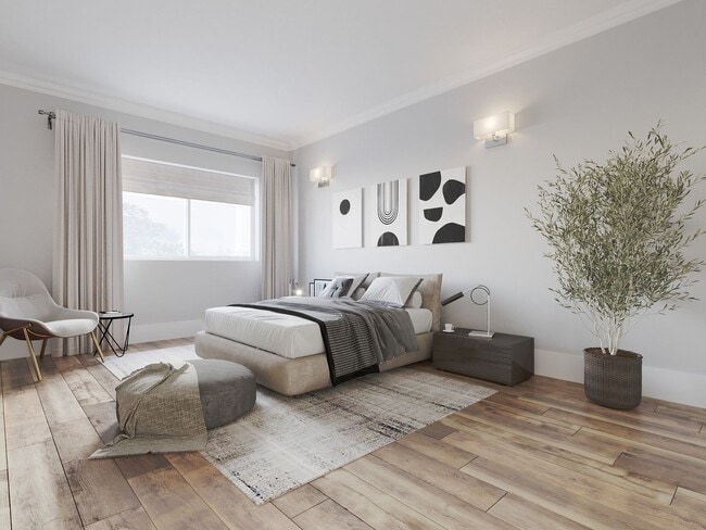 Interior Photo - 190 North Shore