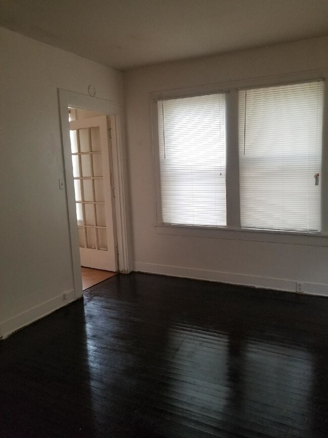 Foto del edificio - 1706 8th St