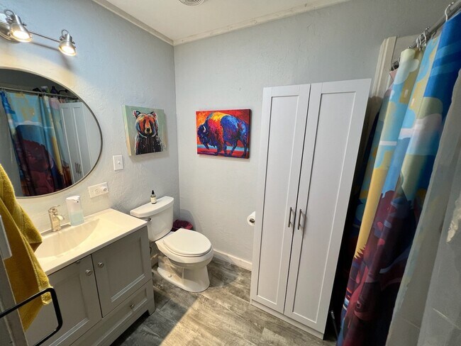 Foto del edificio - 135 Hideaway Dr