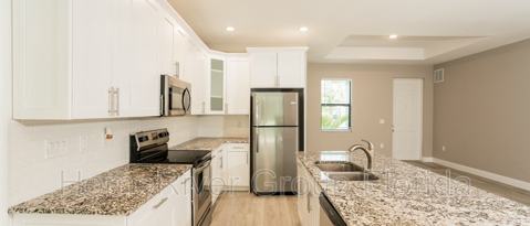 Foto del edificio - 2119 Hanford Ln