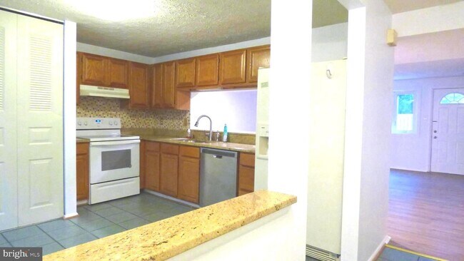 Foto del edificio - 13647 Clarendon Springs Ct