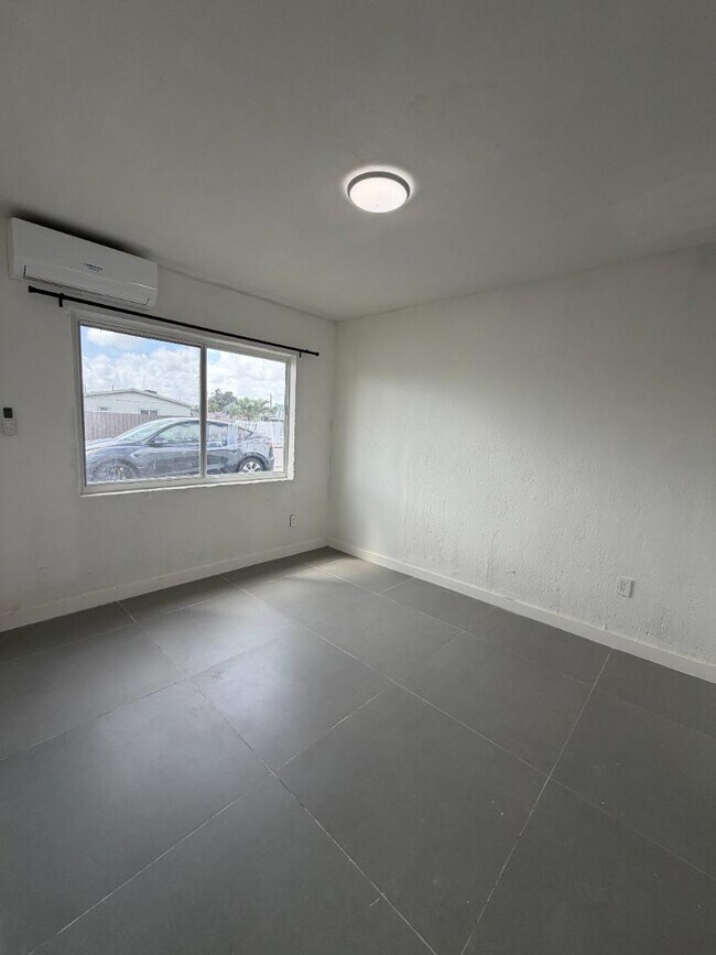 Foto del edificio - 11775 SW 223rd St