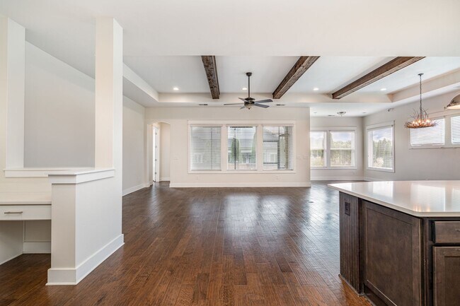 Foto del edificio - Stunning all one-level home in Hendersonvi...