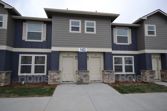 Foto del edificio - 1488 N Allumbaugh St
