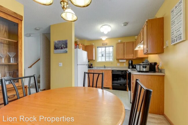 Foto del edificio - 2 br, 1.5 bath House - 13038 Crimson Clove...