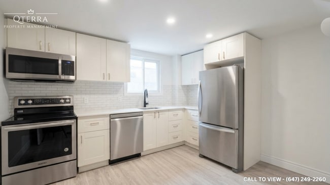 Building Photo - 353 Arlington Av