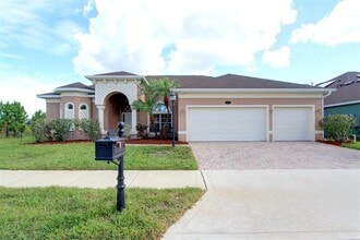 Building Photo - 1185 Dromin Ln