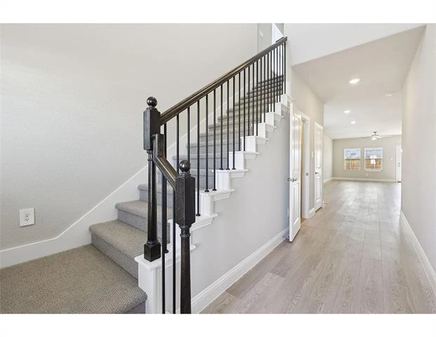 Foto del edificio - 707 Hemingway Ln