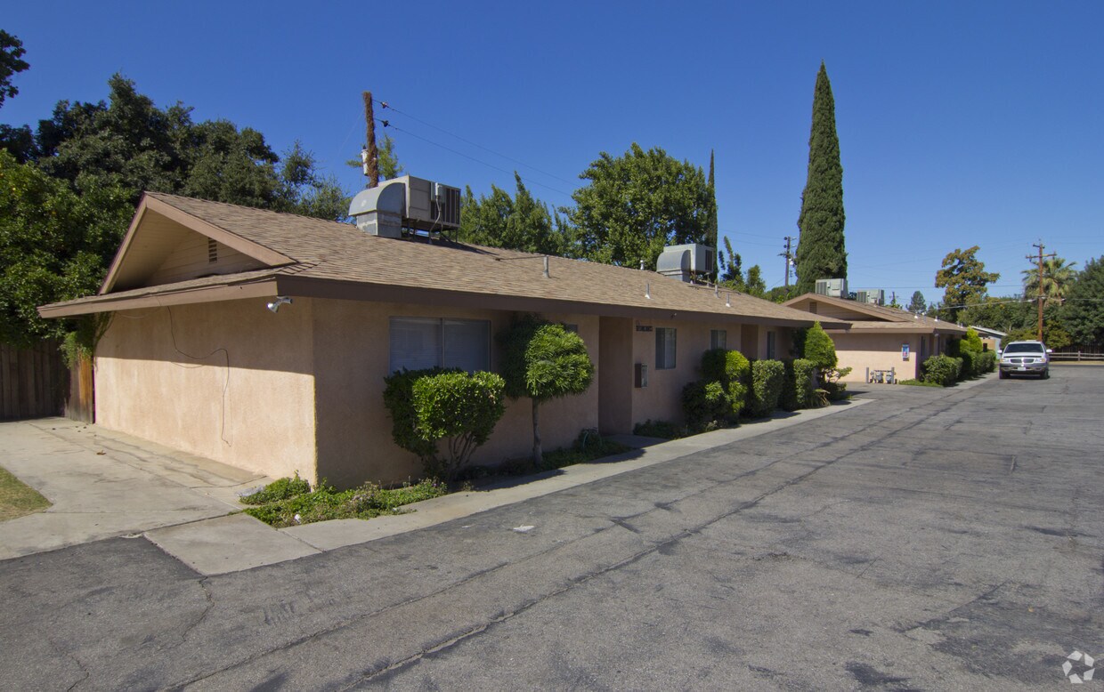 Foto del edificio - 316 Hughes Ln