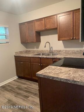 Foto principal - 2775 Herschel St