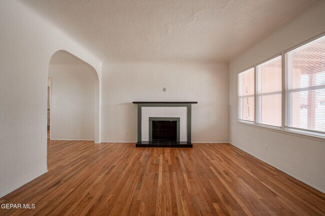 Foto del edificio - 819 Ellis St