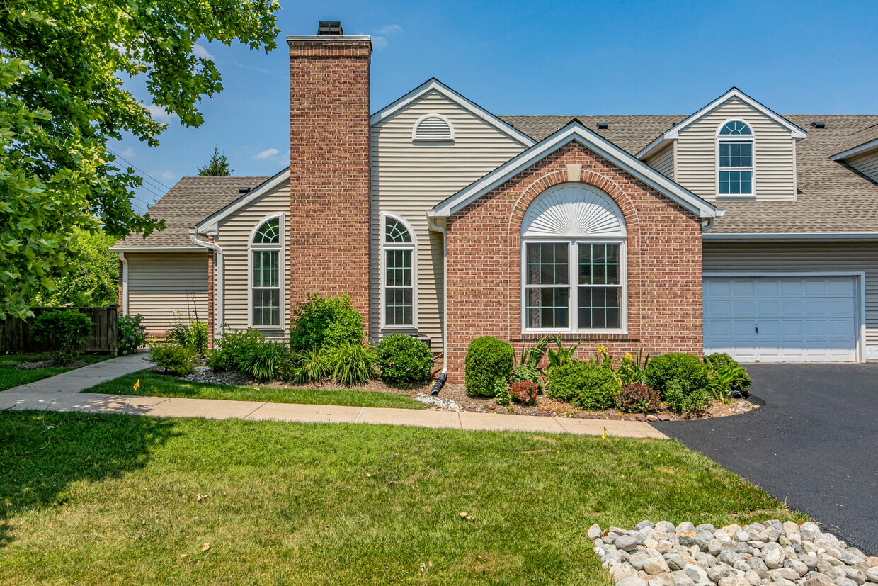 44 Woolsey Ct, Pennington, NJ 08534 Townhome Rentals in Pennington NJ