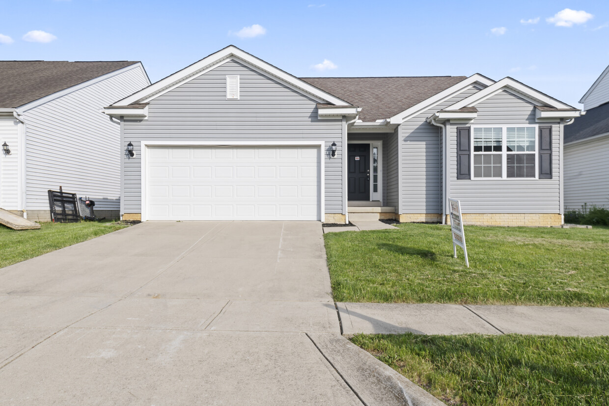 Foto principal - 851 Orwell St