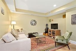 Foto del edificio - 41 W Newton St