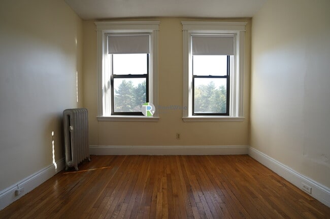 Foto del edificio - 1152 Commonwealth Ave