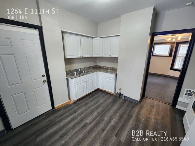 Foto del edificio - 1264 E 111th St