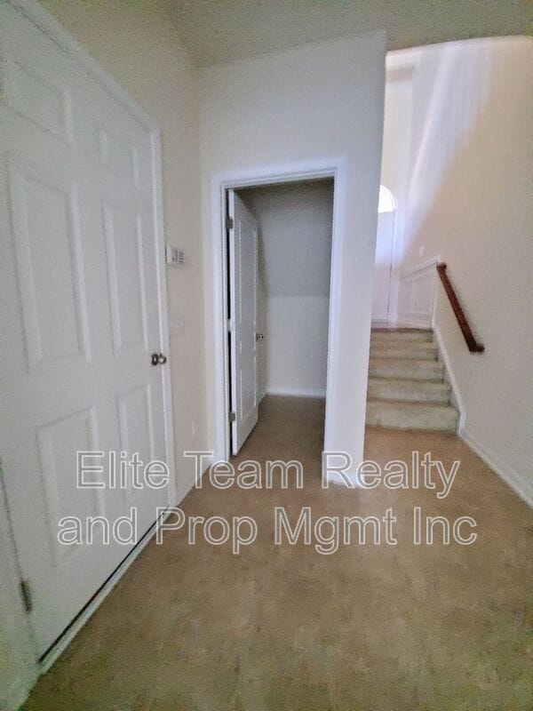 Building Photo - 11190 Bridgewater Dr