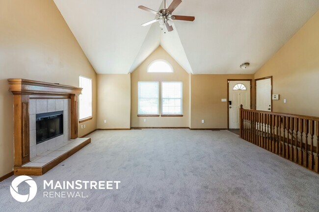 Foto del edificio - 19221 E 15th Terrace Ct N