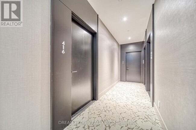 Photo du bâtiment - 270 Dufferin St