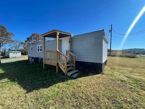 Building Photo - 2081 Devault Bridge Rd