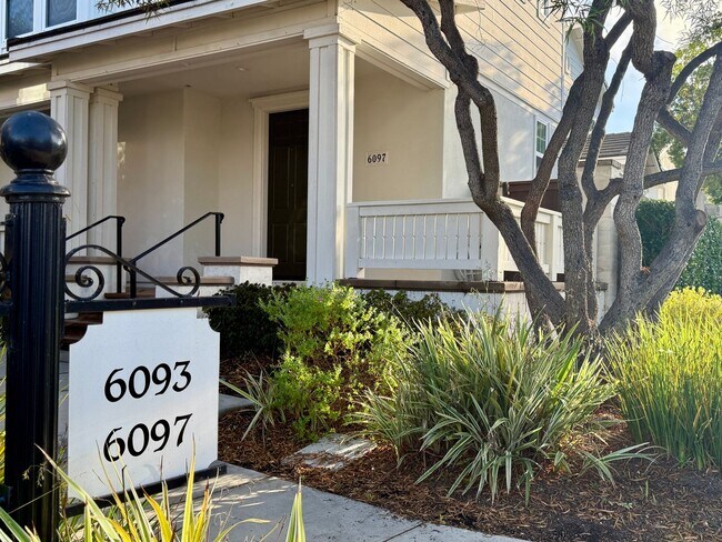 Foto del edificio - Gorgeous Home in Pacific Highland Ranch Co...