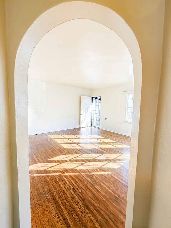 Photo - 3427 12th Ave Apartment