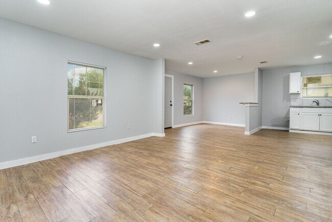 Foto del edificio - 1322 Galloway Ave
