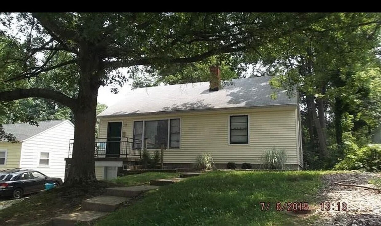 Foto principal - 4BR 2BA - Walk to campus!