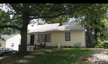 Building Photo - 517 S Mitchell St