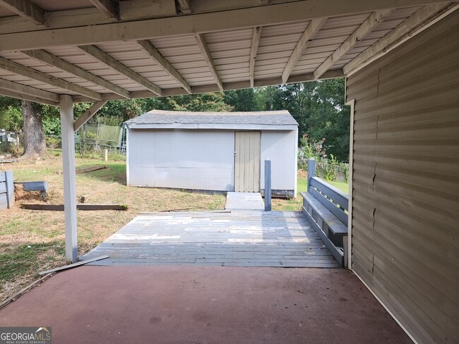 Building Photo - 1373 Elm Cir