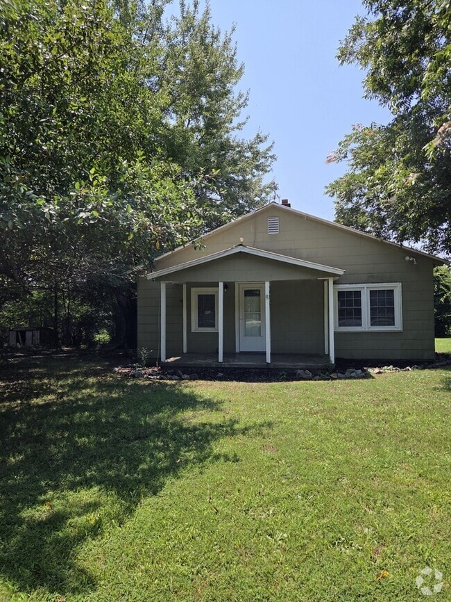 Building Photo - 8076 NC-65