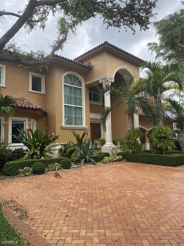 Foto principal - 4 br, 3 bath House - Graveran Estates