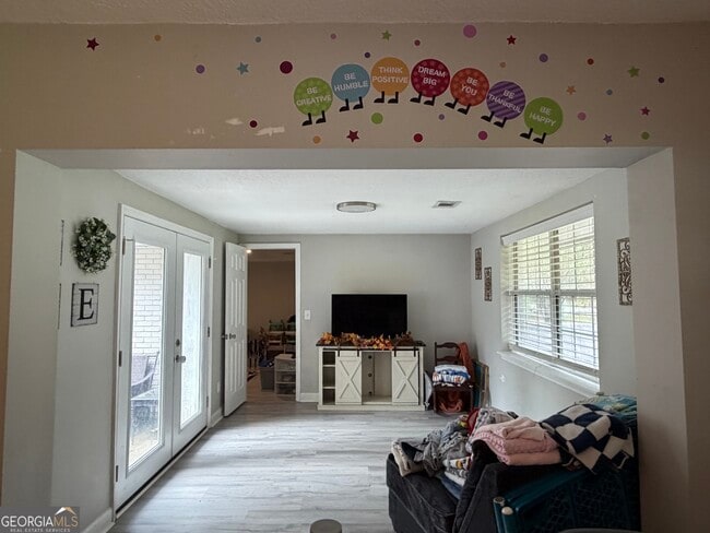 Building Photo - 216 Clarks Bluff Rd