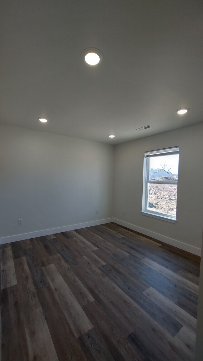 Foto del edificio - 1723 Talon St