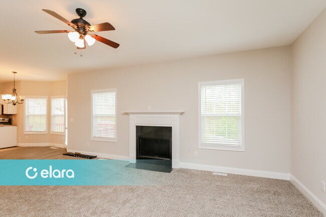 Building Photo - 128 MAPLE LEAF CT