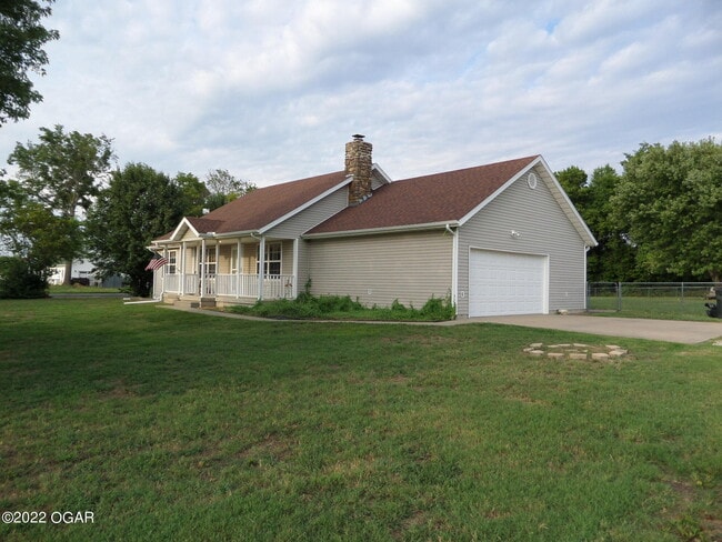 Building Photo - 9510 County Lane 191