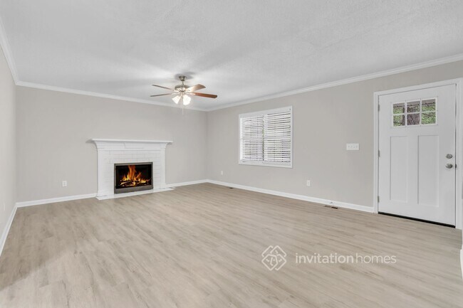 Foto del edificio - 3155 Skyler Ct