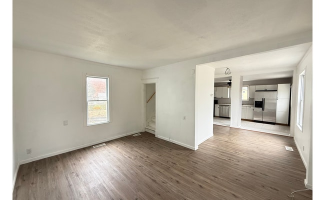 Building Photo - 207 Duane St