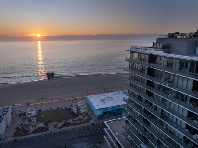 Foto del edificio - 1101 Ocean Ave