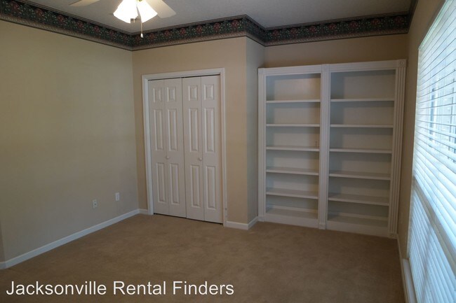 Building Photo - 7910 Abington Hills Ln