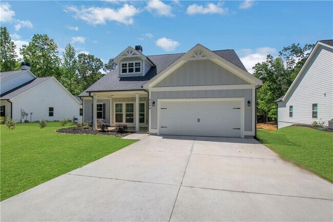 Building Photo - 9290 Long Hollow Rd