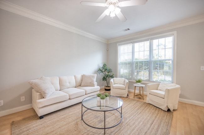 Foto del edificio - 1955 Oxford Ct