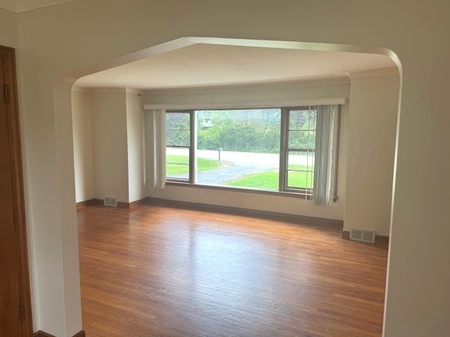 Building Photo - 8450 Wolf Rd