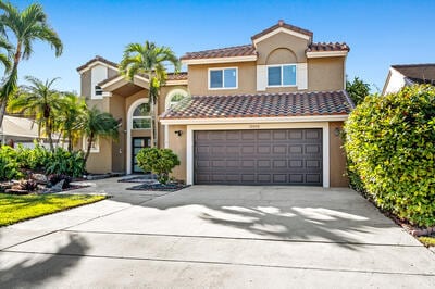 Foto principal - 10056 Country Brook Rd