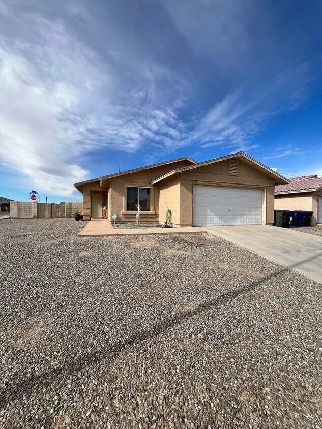 4442 S Jasmine Ave, Yuma, AZ 85365 House Rental in Yuma, AZ