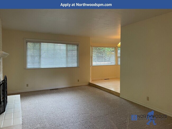 Building Photo - 518 Girard Cir